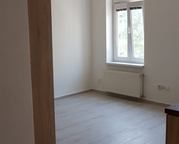 Prenájom garsónky 20m2, Dunajská ul., Bratislava I